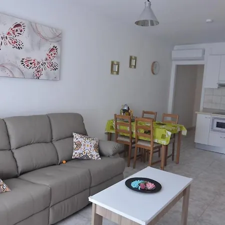 Cosy In 50 M² View Apartment